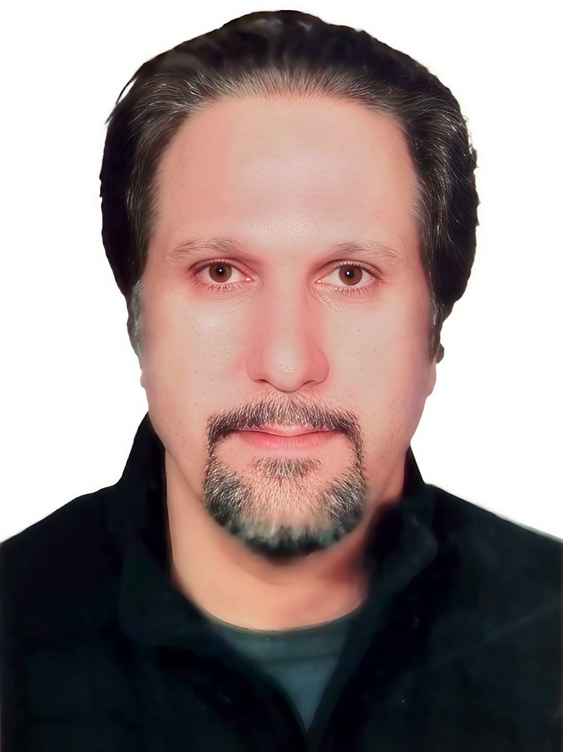 دکتر بهمن ادهم مهابادی پزشک عمومی و زیبایی